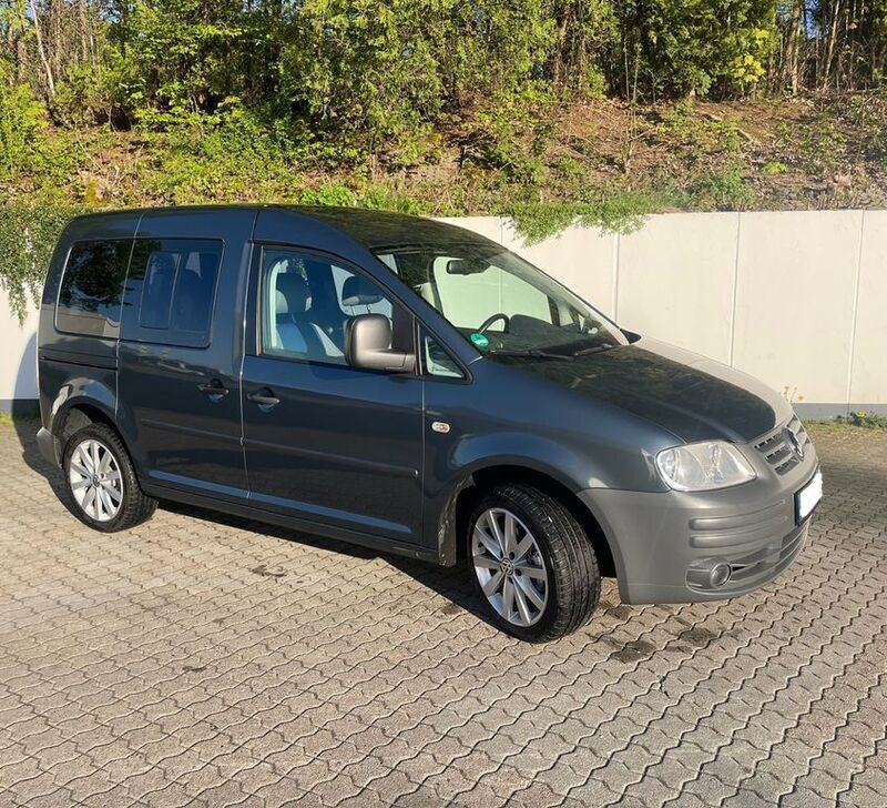 Grau Gebraucht 2008 VW Caddy Life Van / Kleinbus | 6.900 € (Guter Preis) - Bild 1/4