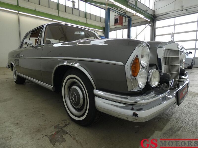 Grau Gebraucht 1966 Mercedes W112 SE Coupé | 79.999 € - Bild 1/4