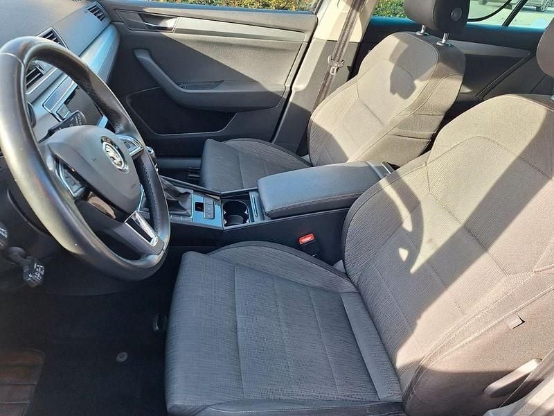 Gebraucht Skoda Superb Ambition 150 PS (110 kW) 2015 Grau Kombi