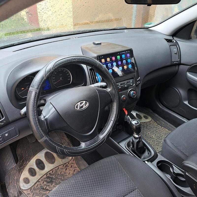 Gebraucht Hyundai i30 110 PS (80 kW) 2011 Kombi