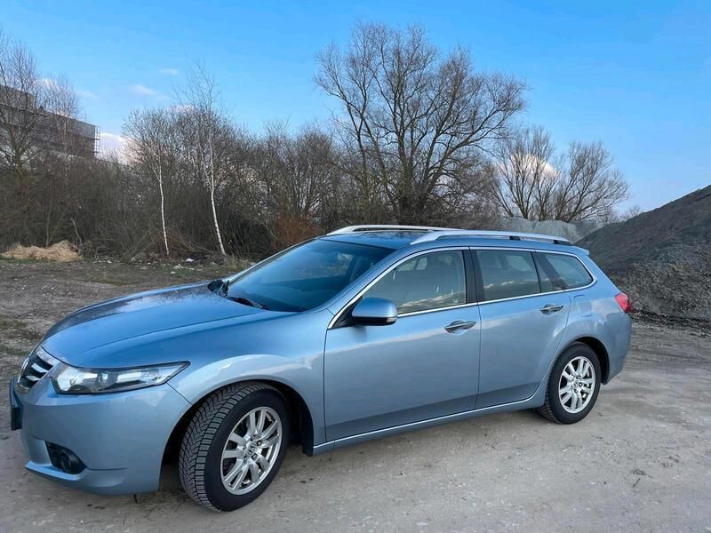Andere außenfarben Gebraucht 2012 Honda Accord Kombi | 6.200 € (Superpreis) - Bild 1/4