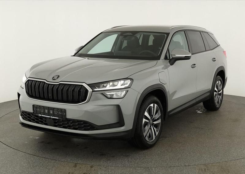 Neu Skoda Kodiaq Selection 204 PS (150 kW) 2026 Stahl grau SUV