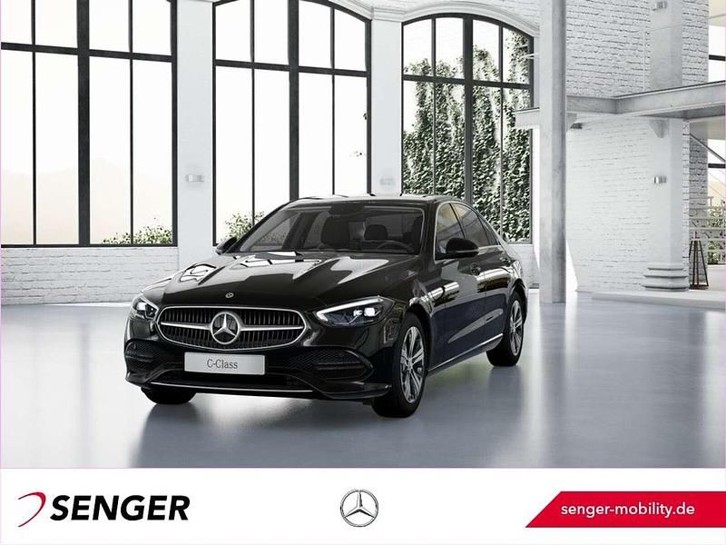 Lack obsidianschwarz Gebraucht 2025 Mercedes C180 Avantgarde Limousine | 38.440 € (Fairer Preis) - Bild 1/4