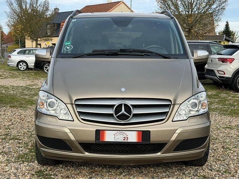 Gebraucht Mercedes Viano 224 PS (164 kW) 2011 Beige Van / Kleinbus