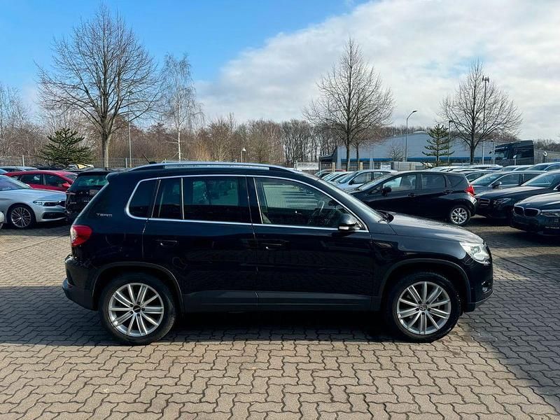 Gebraucht VW Tiguan Team 200 PS (147 kW) 2010 Schwarz SUV