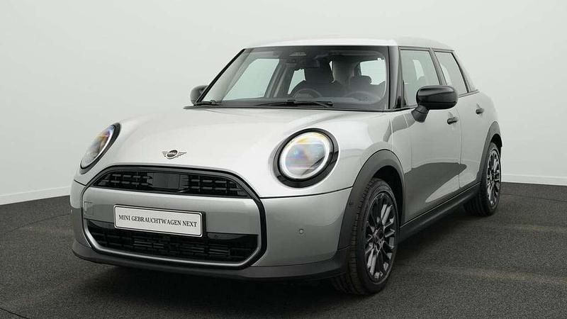 Gebraucht Mini Cooper Classic 156 PS (114 kW) 2024 Grau Kleinwagen