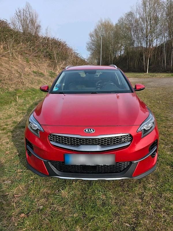 Gebraucht Kia XCeed Vision 136 PS (100 kW) 2020 Rot SUV