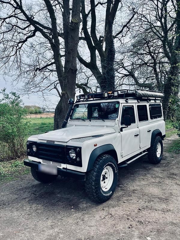 Second-hand Land Rover Defender 2002 SUV
