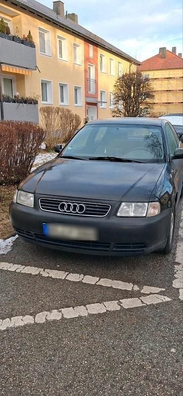 Schwarz Gebraucht 2000 Audi A3 Ambition Kleinwagen | 850 € (Superpreis) - Bild 1/4