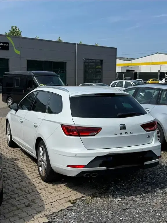 Gebraucht Seat Leon ST FR 131 PS (96 kW) 2018 Schwarz Kombi