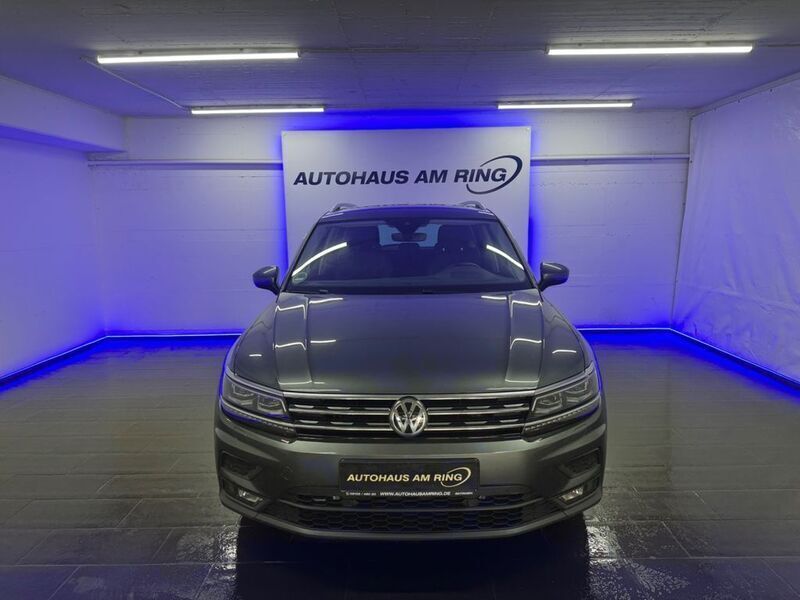 Grau Gebraucht 2020 VW Tiguan United SUV | 19.499 € (Fairer Preis) - Bild 1/4