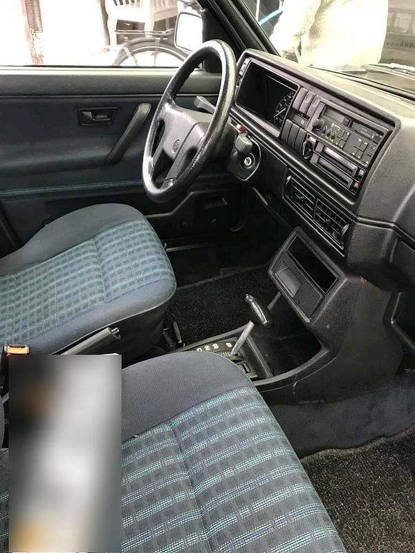 Gebraucht VW Golf II 90 PS (66 kW) 1990 Schwarz Kleinwagen