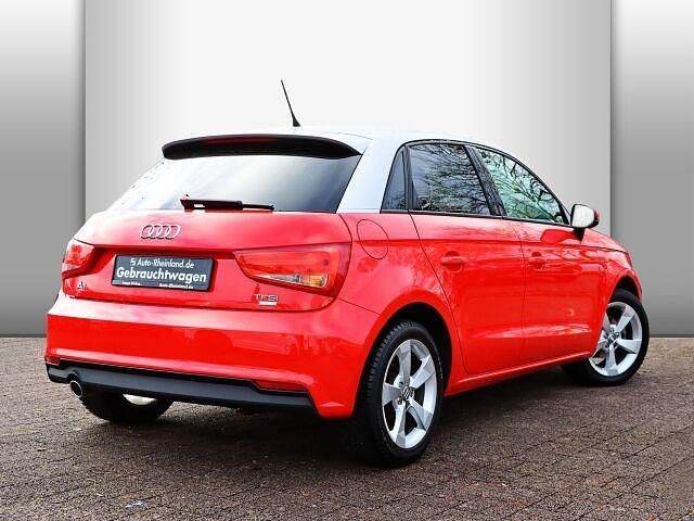Gebraucht Audi A1 Sportback Sport 95 PS (69 kW) 2019 Misanorot perleffekt Kleinwagen