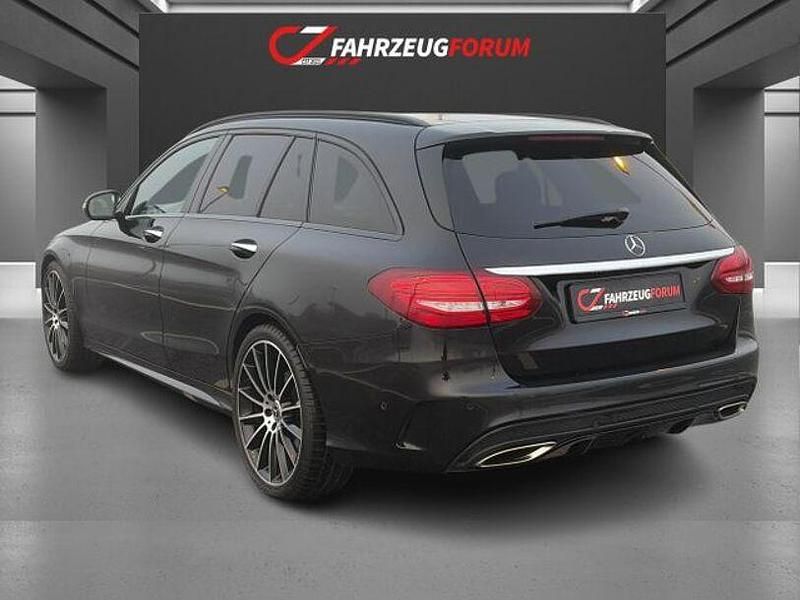 Gebraucht Mercedes C400 333 PS (244 kW) 2016 Schwarz Kombi