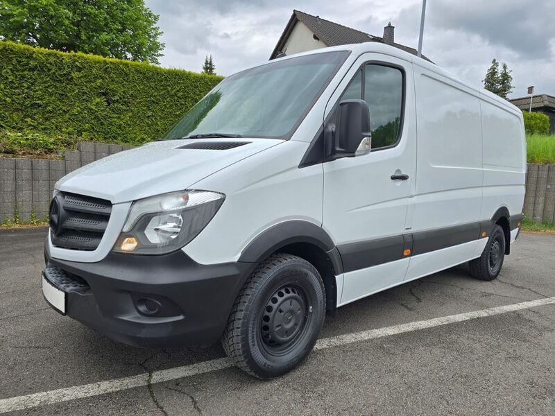 Weiß Gebraucht 2016 Mercedes Sprinter Van | 17.990 € (Fairer Preis) - Bild 1/4