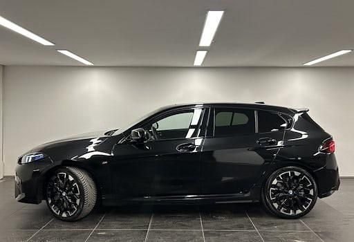 Gebraucht BMW M135 Efficient Dynamics 300 PS (220 kW) 2025 Schwarz Kleinwagen