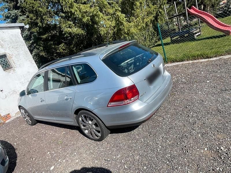 Gebraucht VW Golf V 140 PS (102 kW) 2007 Silber Kombi