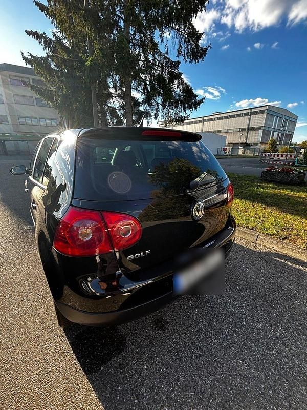 Gebraucht VW Golf V United 80 PS (58 kW) 2008 Schwarz Kombi