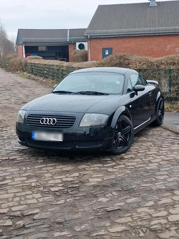 Schwarz Gebraucht 2000 Audi TT Coupé | 3.200 € (Etwas zu teuer) - Bild 1/4