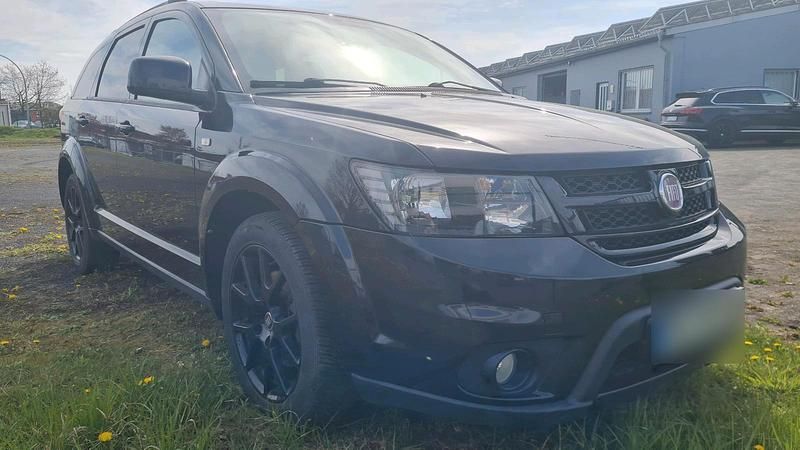Usado Fiat Freemont Black Code 170 CV (125 kW) 2014 Negro SUV