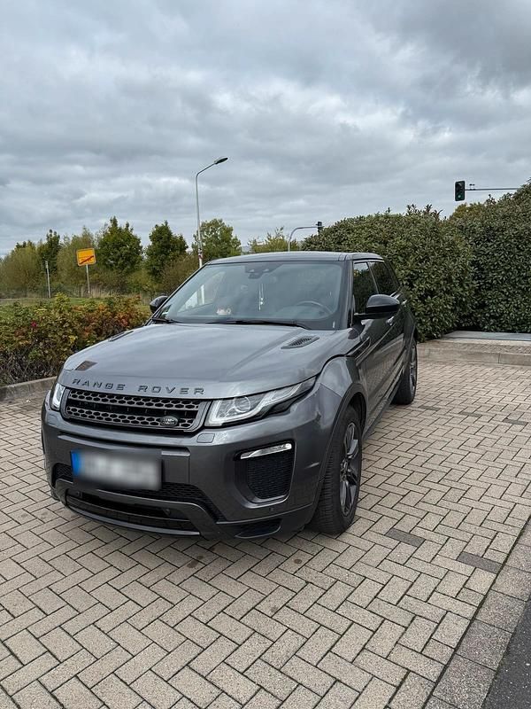Grau Gebraucht 2018 Land Rover Range Rover evoque Dynamic SUV | 21.500 € (Fairer Preis) - Bild 1/4