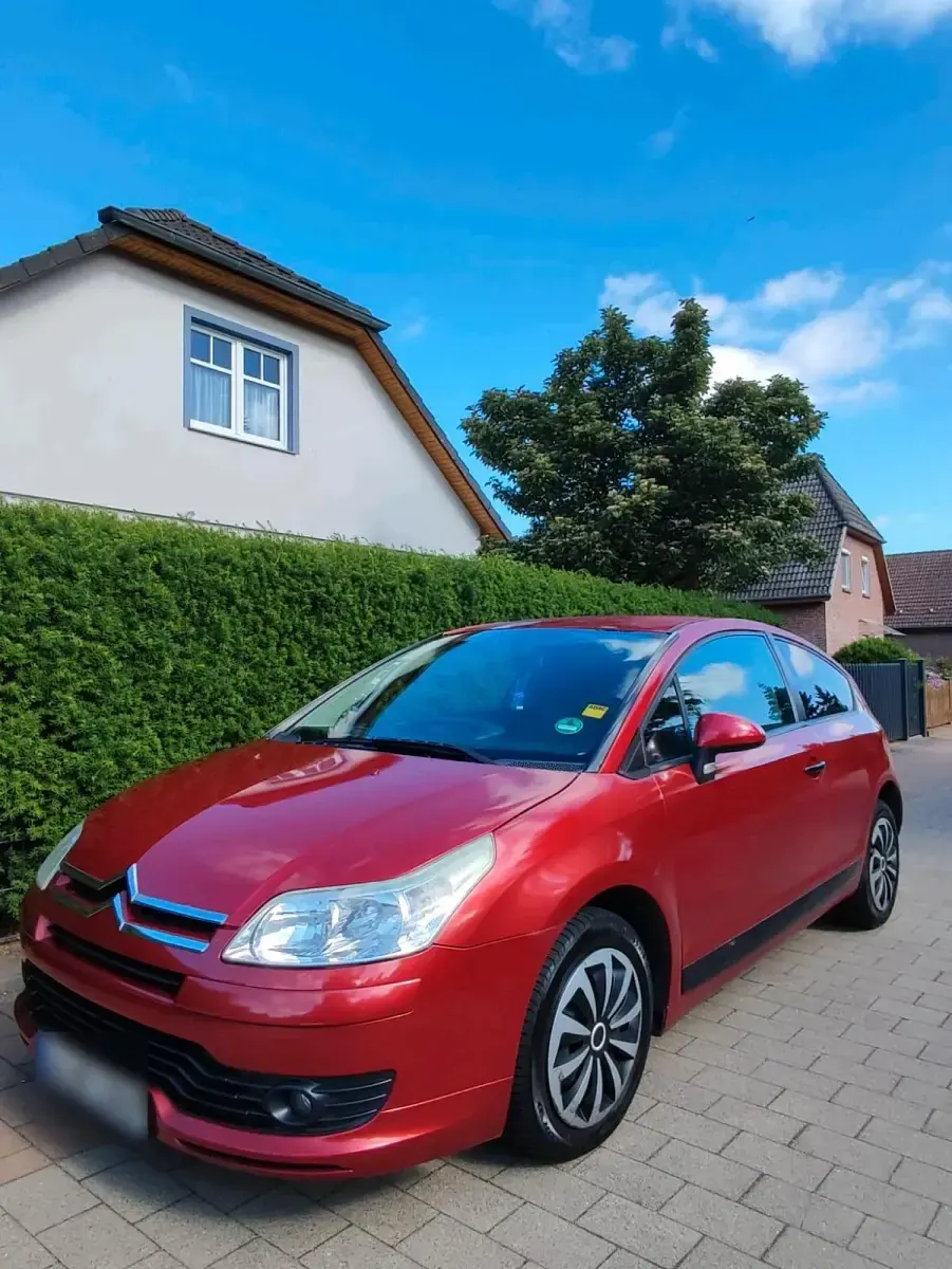 Gebraucht Citroën C4 88 PS (64 kW) 2005 Rot Limousine