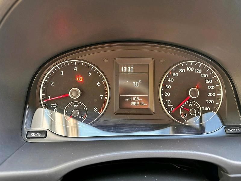 Gebraucht VW Caddy 105 PS (77 kW) 2012 Silber Van / Kleinbus