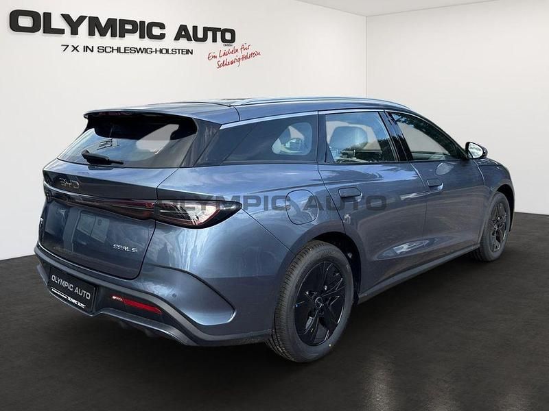 Nowe BYD Seal Boost 98 KM (72 kW) 2025 Niebieski Sedan/Limuzyna