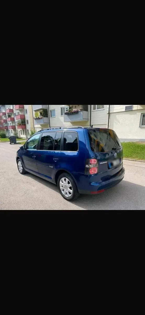 Gebraucht VW Touran 140 PS (102 kW) 2010 Blau Van / Kleinbus