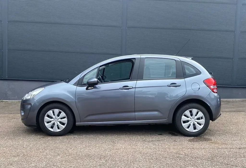 Gebraucht Citroën C3 Tendance 95 PS (69 kW) 2012 Grau Limousine