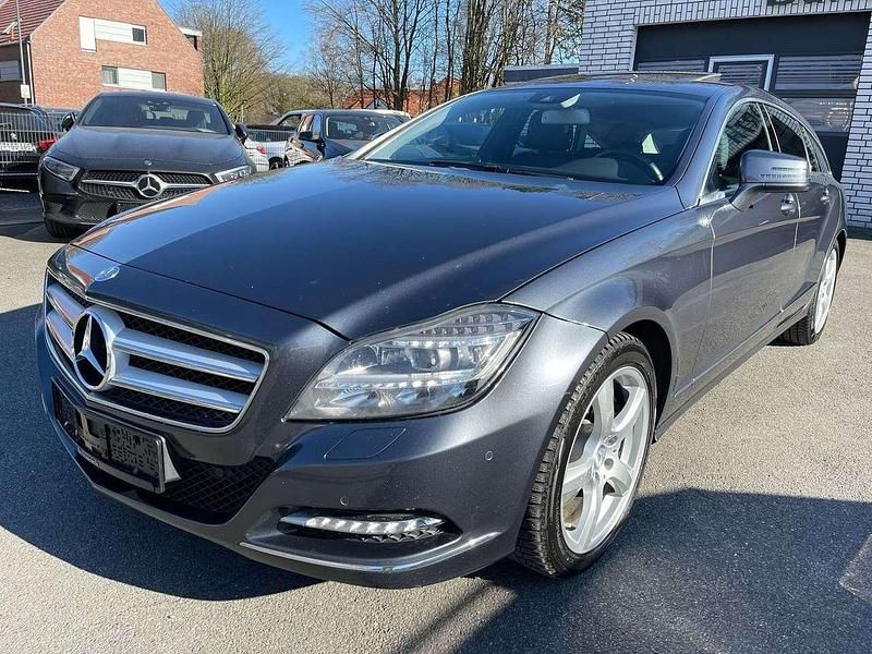 Tenoritgrau metalliclack Gebraucht 2014 Mercedes CLS350 Kombi | 15.900 € (Fairer Preis) - Bild 1/4