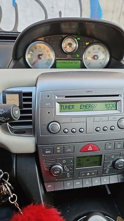 Gebraucht Lancia Ypsilon 90 PS (66 kW) 2008 Kleinwagen