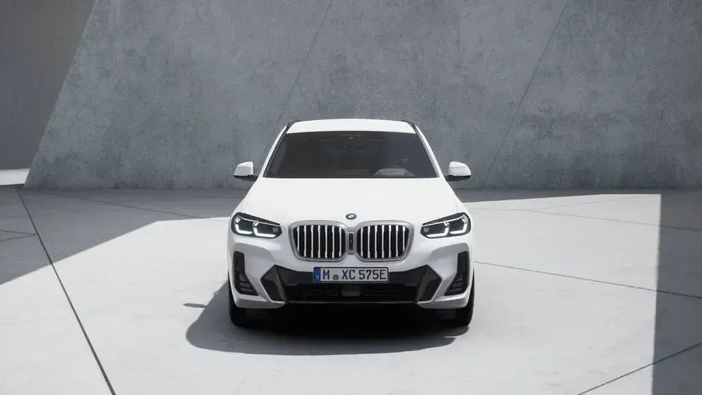 Gebraucht BMW X3 M Sport 292 PS (214 kW) 2024 Weiß SUV