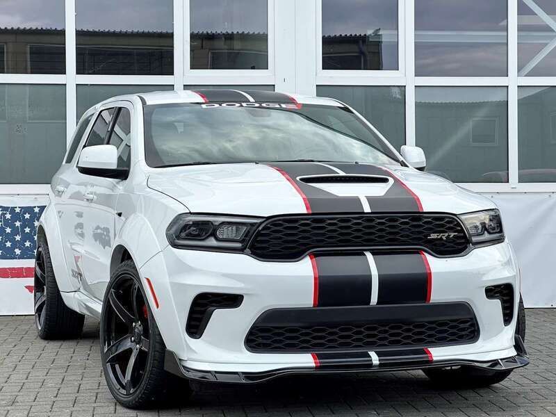 Schwarz Gebraucht 2021 Dodge Durango SUV | 49.900 € - Bild 1/4