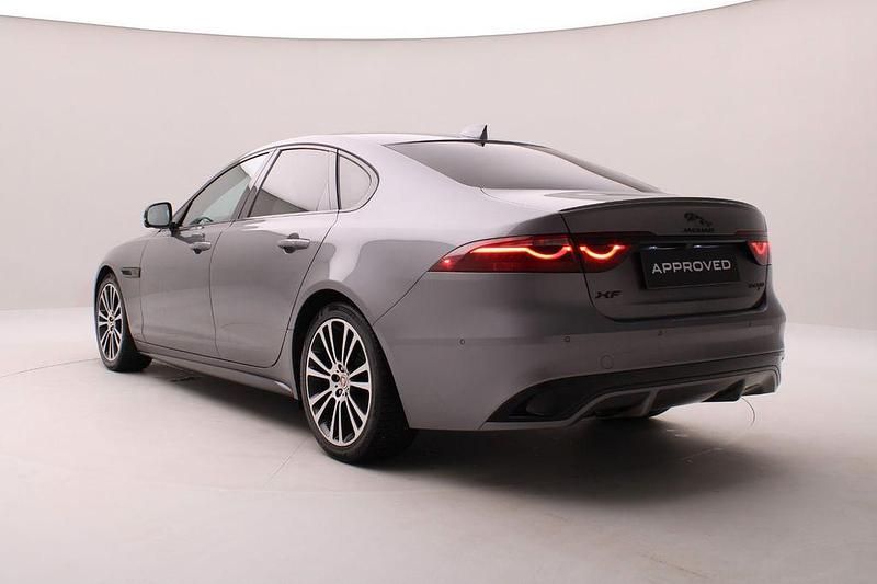 Gebraucht Jaguar XF R-Dynamic 204 PS (150 kW) 2021 Grau Limousine