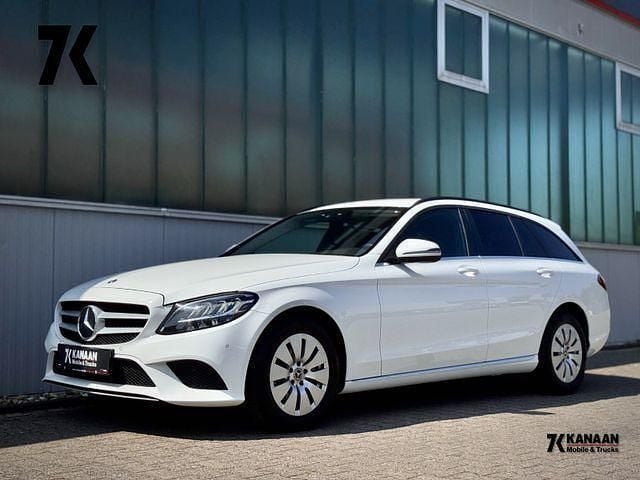 Weiß Gebraucht 2020 Mercedes C180 Business Kombi | 19.397 € (Fairer Preis) - Bild 1/3