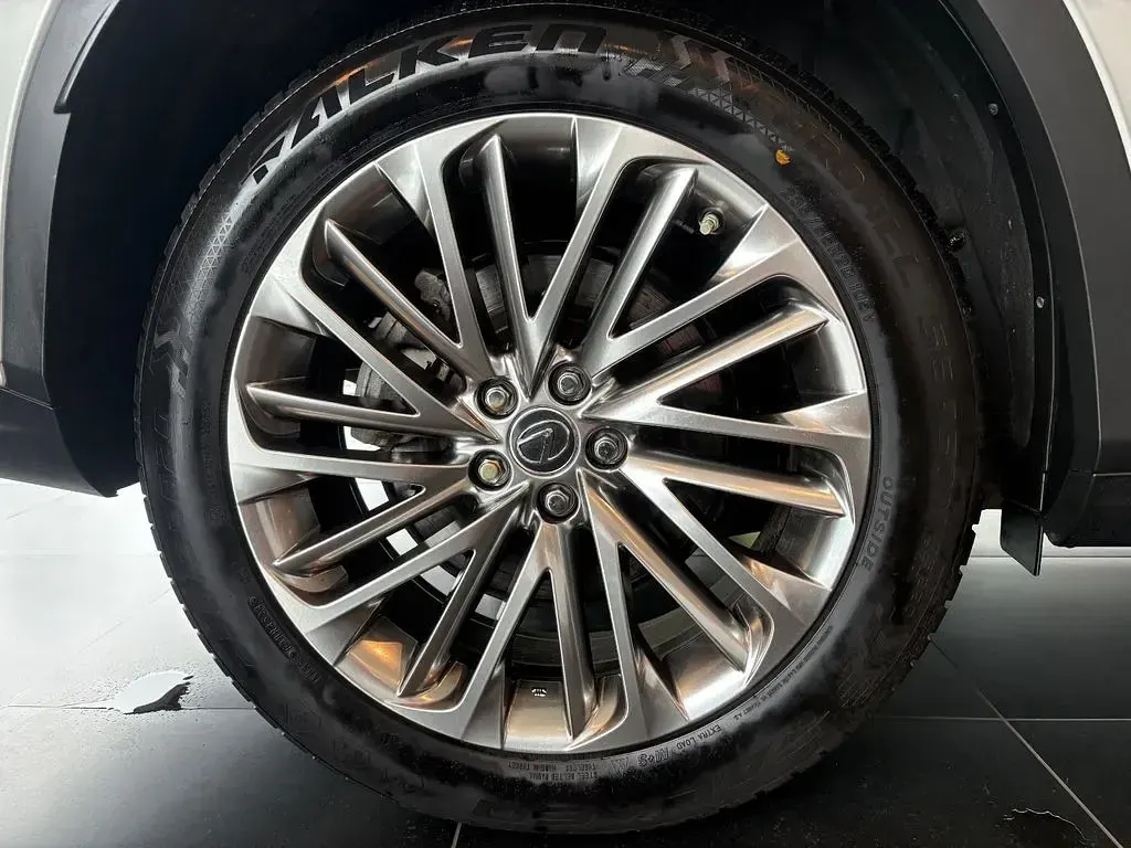 Gebraucht Lexus RX450h Luxury Line 262 PS (192 kW) 2019 Silber SUV