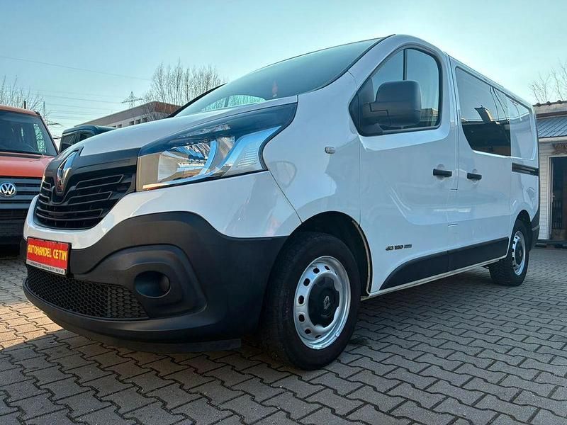 Gebraucht Renault Trafic Komfort 120 PS (88 kW) 2016 Weiß Van / Kleinbus