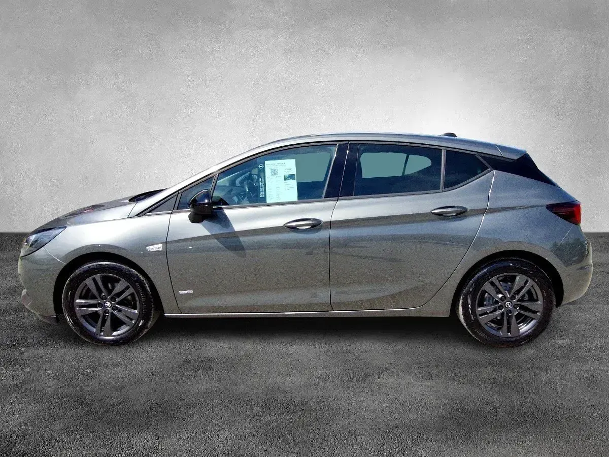Gebraucht Opel Astra Design Edition 131 PS (96 kW) 2021 Nautic blau (metallic) Limousine