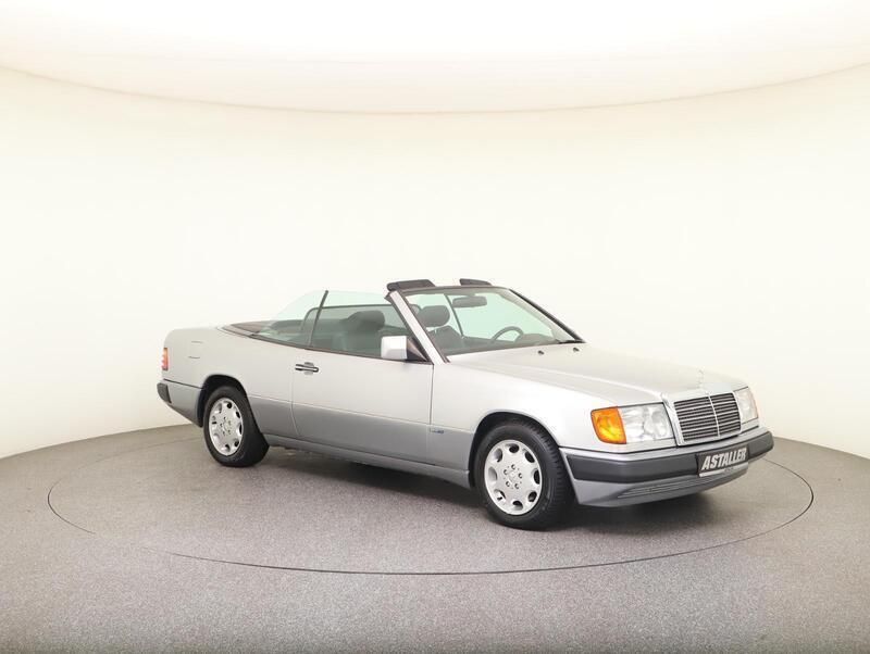 Gebraucht Mercedes E300 Sportline 220 PS (161 kW) 1993 Brillantsilber Cabrio