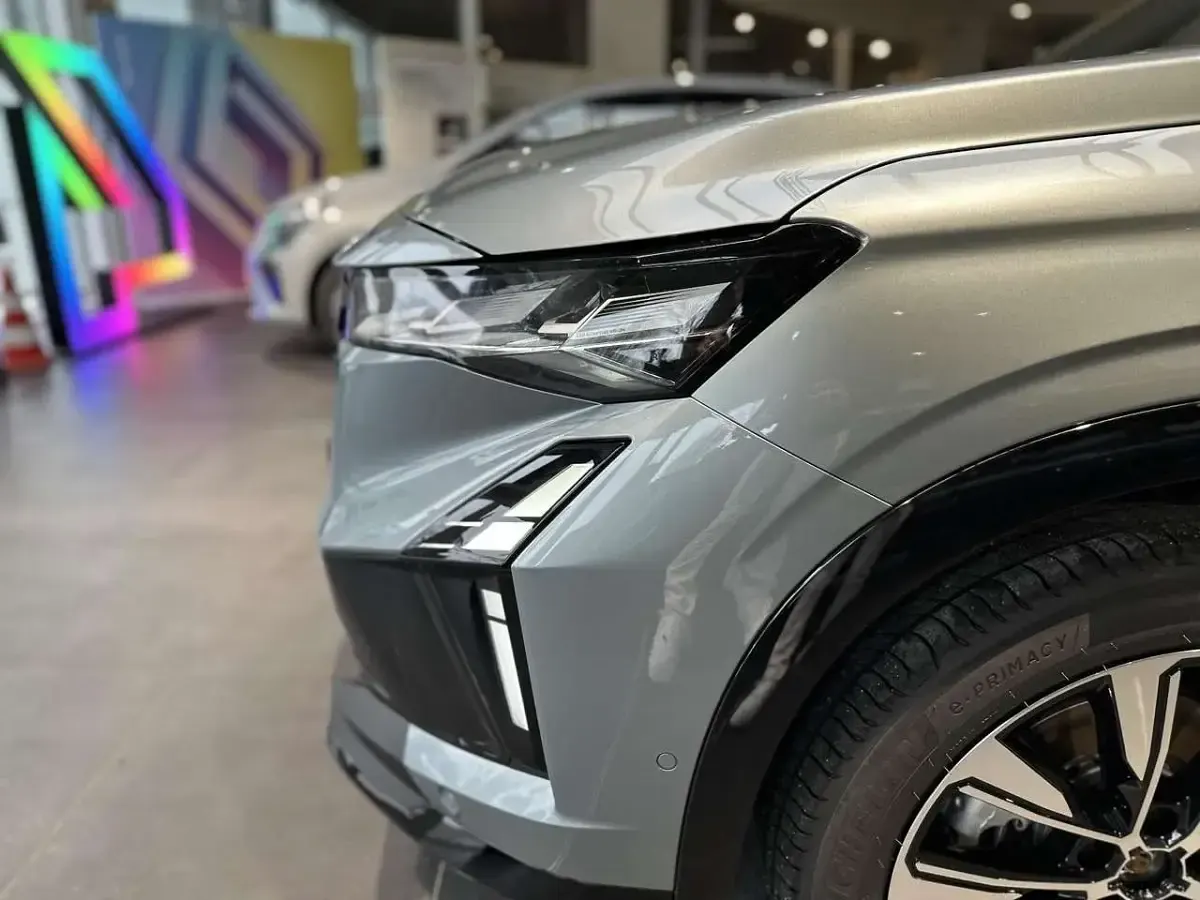 Nowe Renault Espace Techno 200 KM (147 kW) 2026 Szary SUV