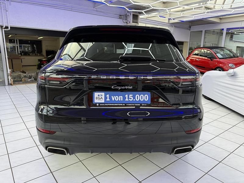 Gebraucht Porsche Cayenne 340 PS (250 kW) 2021 Schwarz metallic SUV