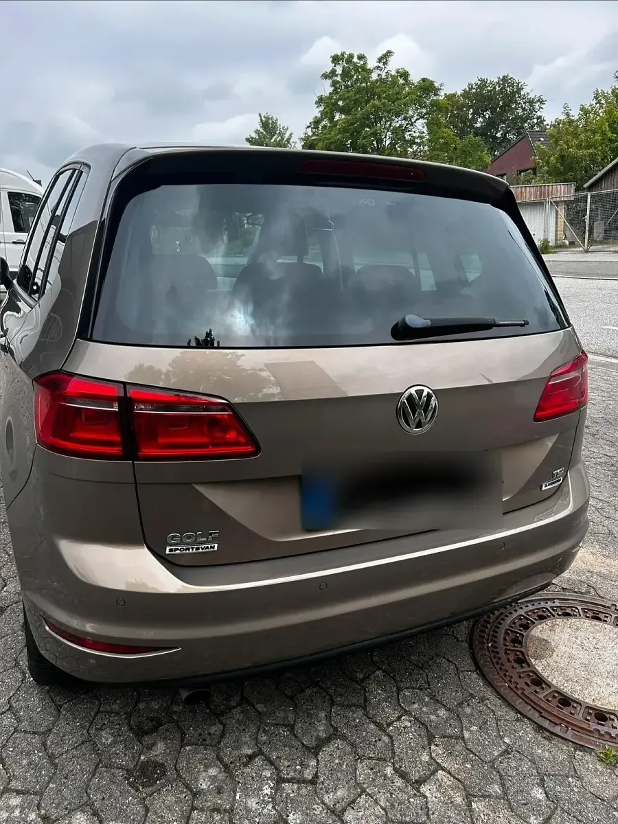 Gebraucht VW Golf Sportsvan 110 PS (80 kW) 2014 Gold Van / Kleinbus