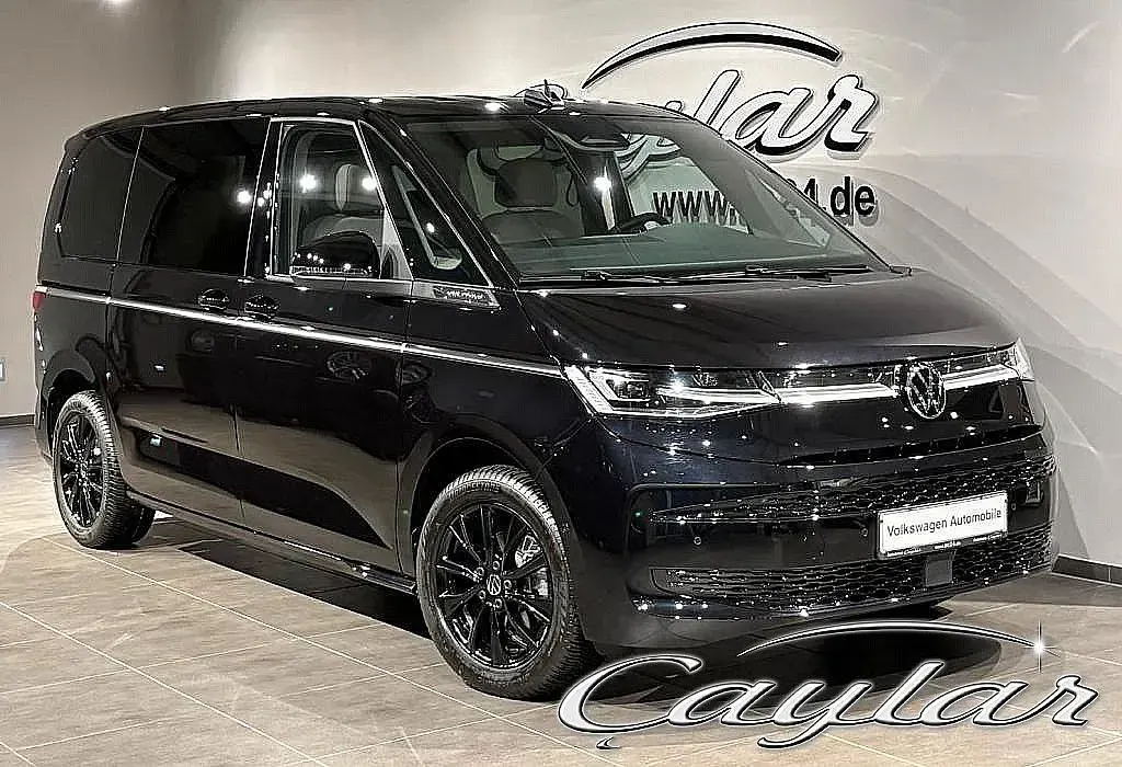Neu VW T7 Style 150 PS (110 kW) 2025 Schwarz Van