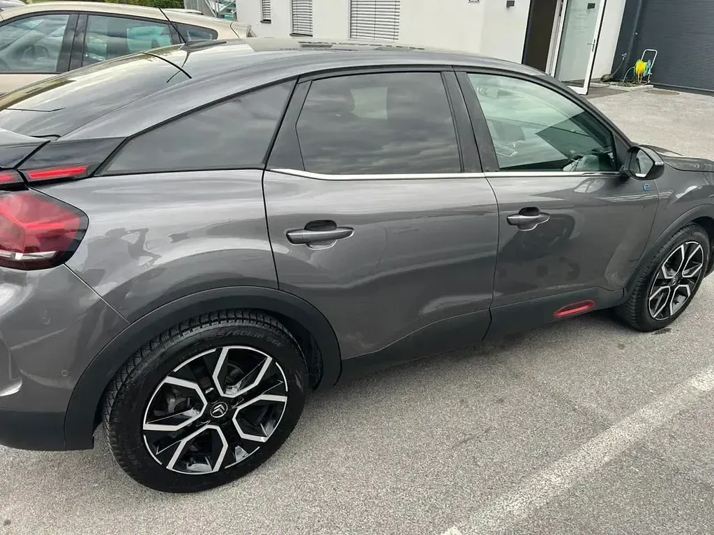 Gebraucht Citroën e-C4 Shine 100 kW (136 PS) 2022 Limousine