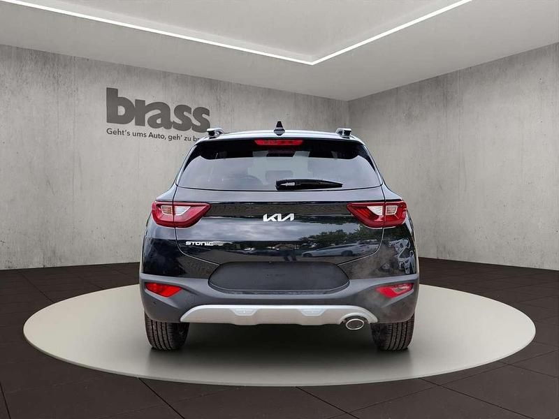 Neu Kia Stonic Spirit 101 PS (74 kW) 2025 Auroraschwarz met. SUV