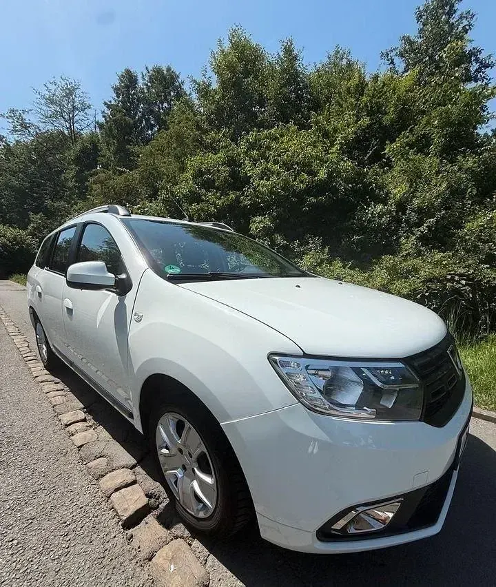 Gebraucht Dacia Logan MCV 90 PS (66 kW) 2020 Weiß Kombi