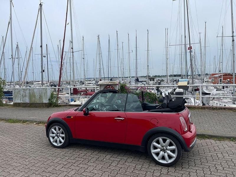 Gebraucht Mini Cooper Cabriolet 116 PS (85 kW) 2005 Rot Cabrio