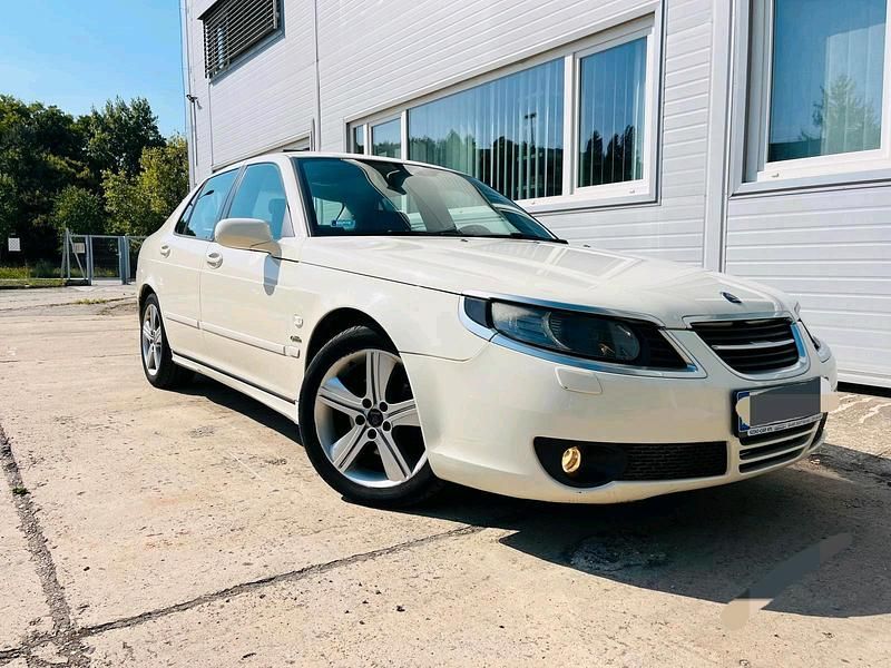 Weiß Gebraucht 2009 Saab 9-5 Griffin Limousine | 8.499 € (Etwas zu teuer) - Bild 1/4