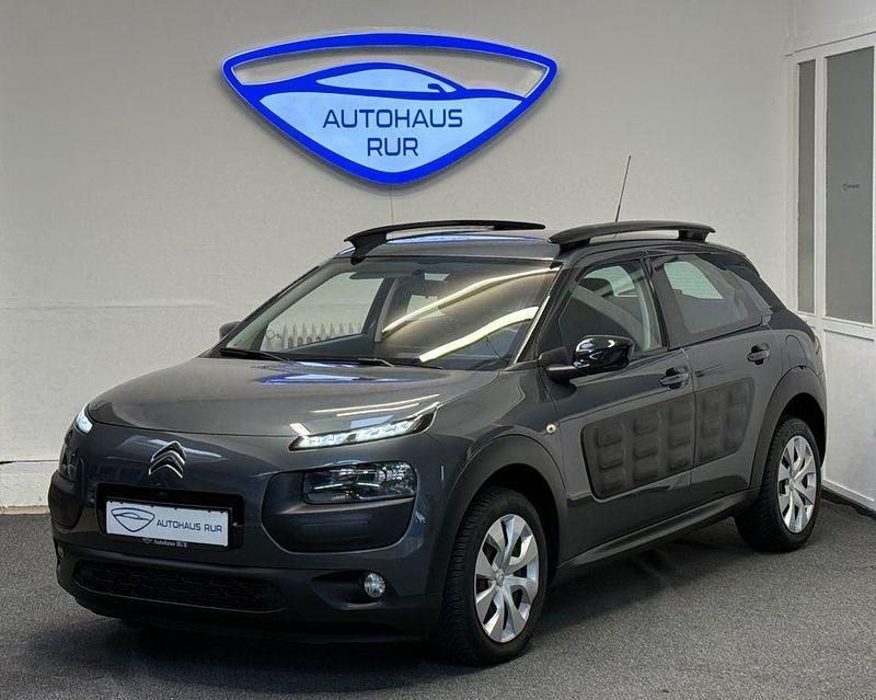 Grau Gebraucht 2015 Citroën C4 Cactus Feel Kleinwagen | 7.890 € (Fairer Preis) - Bild 1/4